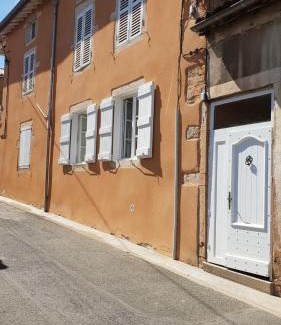 Charnay-les-Macon Apartment | La Maison de Marie