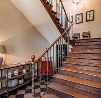 Beaune City Centre Apartment | La Maison des Courtines