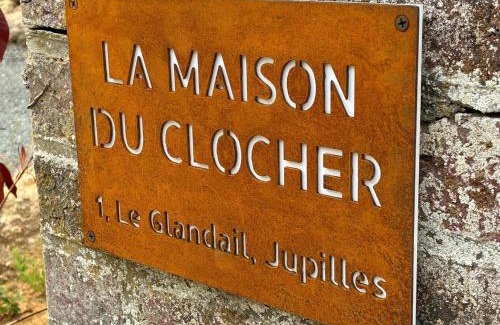 Jupilles House | La Maison du Clocher