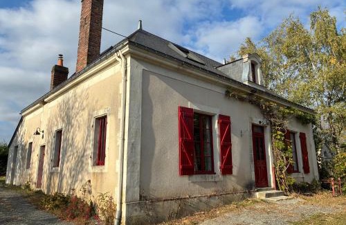 Jupilles House | La Maison du Clocher