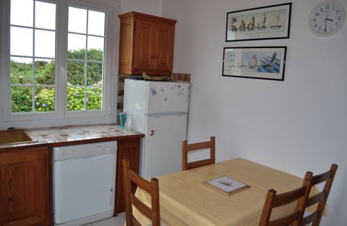 Pleumeur-Bodou House | LA MAISON DU DOLMEN by the sea in Ile Grande