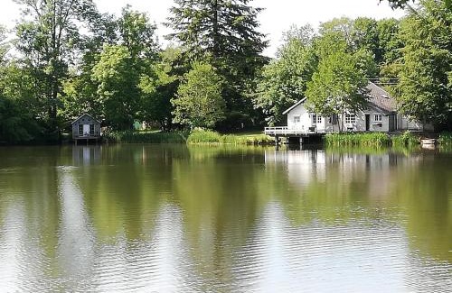Cul-des-Sarts Cabin | La maison du lac