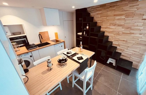 Andenne House | La maison Mythique