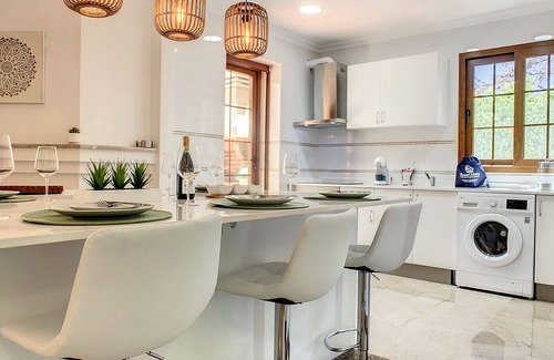 El Beal Ski Chalet | La Manga Club house, Wifi, communal pool