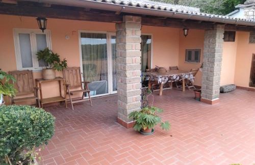 Tolfa House | la mansarda nel bosco