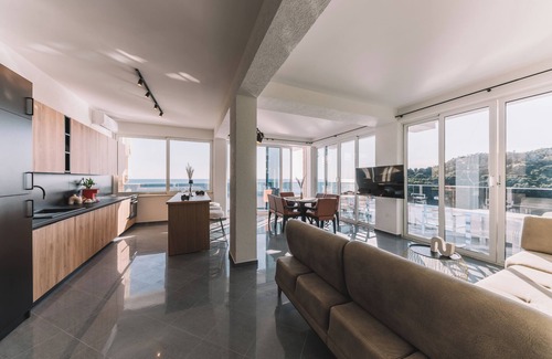Ulcinj Apartment | La Mer Beach Residence