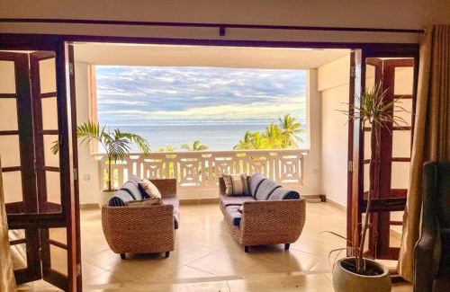 Shanzu Apartment | La Mera Ocean-View, with Pool and 2 stylish Bedroom