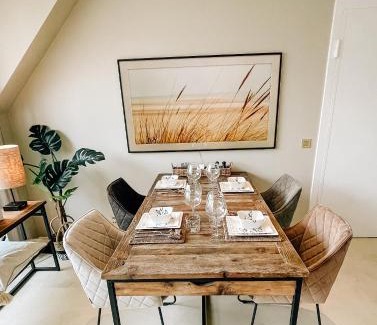 Knokke Apartment | la MERéMOI - Duplex Knokke with balcony and free parking