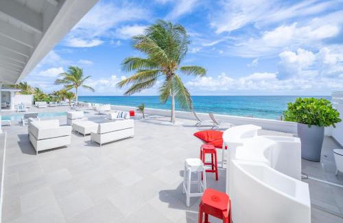 Les Terres Basses Villa | La Perla Estate - 7 BR Luxury Beachfront Villa with utmost privacy