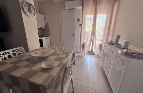 Lentini Apartment | La Perla Holiday Home - 2