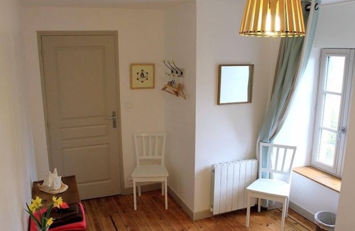 Saint-Coulomb House | La Petite Ville Aze