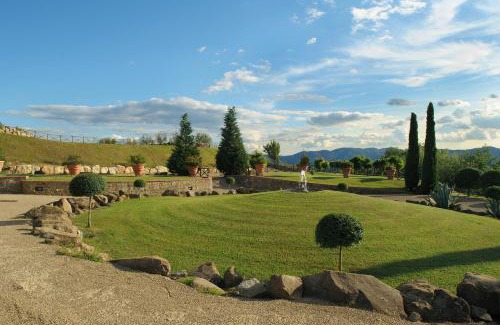 San Donato in Fronzano Apartment | La Piazza di San Donato