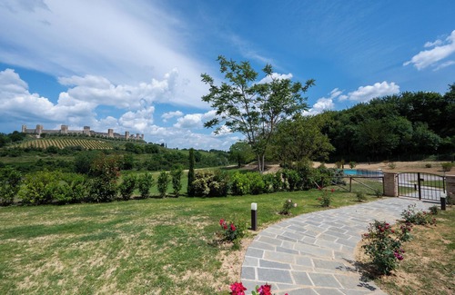 Monteriggioni Apartment | La Piazzetta Borgo Campassini