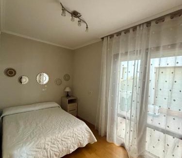 Fustinana House | La Puerta de la Bardena N e g r a, ideal para visitar las Bardenas Reales y Sendaviva