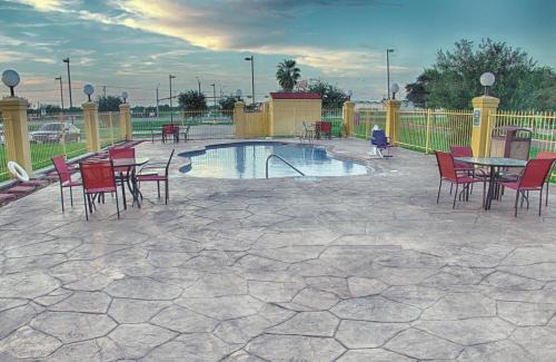 Alice Hotel | La Quinta by Wyndham Alice