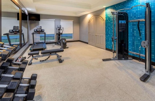 Bridgeport Hotel | La Quinta by Wyndham Bridgeport