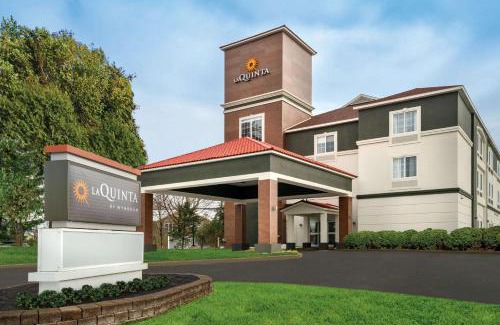 Latham Hotel | La Quinta by Wyndham Latham Albany Airport