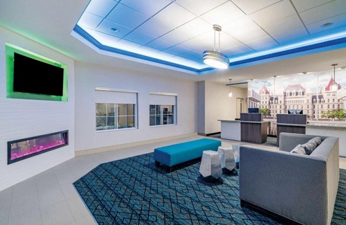 Latham Hotel | La Quinta by Wyndham Latham Albany Airport