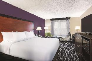 Plainfield Hotel | La Quinta by Wyndham Norwich-Plainfield-Casino