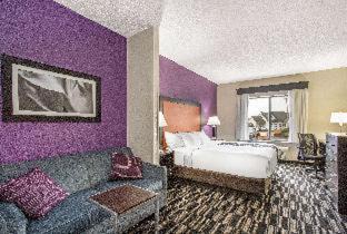 Plainfield Hotel | La Quinta by Wyndham Norwich-Plainfield-Casino