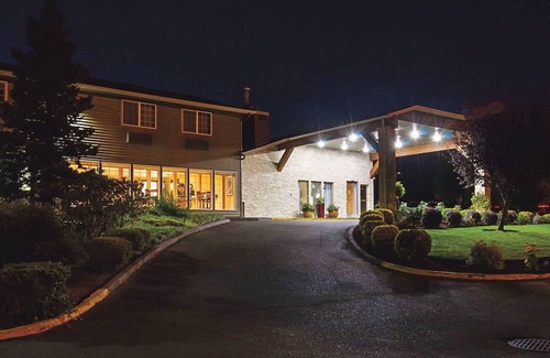 Woodburn Hotel | La Quinta Inn & Suites by Wyndham Woodburn