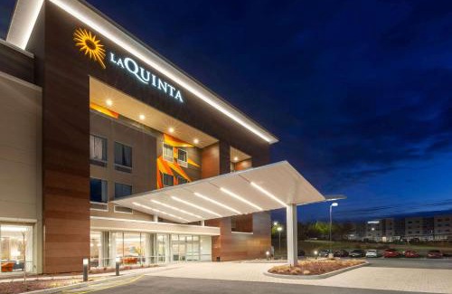 Scotchtown Hotel | La Quinta Inn & Suites by Wyndham Middletown-Goshen