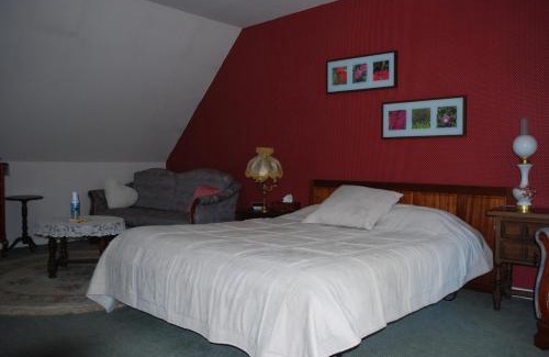 Vayres-sur-Essonne Bed & Breakfast | La Rachère