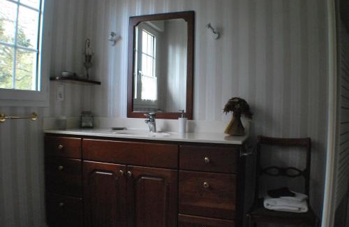 Vayres-sur-Essonne Bed & Breakfast | La Rachère