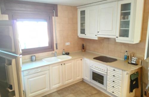 Oliola House | La Rectoria