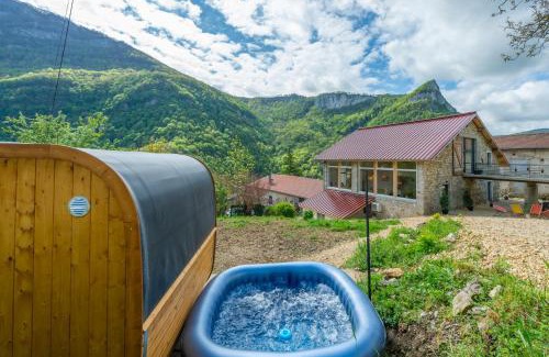 Tenay House | La Ressource Malix, spa, panoramic view, spacious