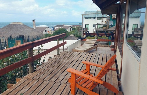 Punta del Diablo Cabin | La Ruca An is located 50 m from the Rivero beach, ideal for relaxation.