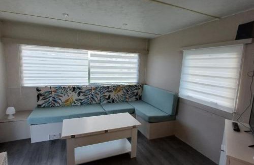 Eguzon-Chantome House | La source - Bungalow avec terrasse à Eguzon