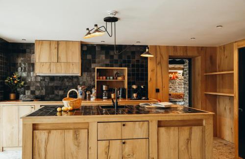 Spa House | La Source du Lodji - Gîte 30 personnes