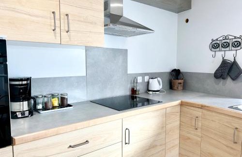 Saint-Pierre-d'Albigny House | La Source Du Bonheur -Clim Parking