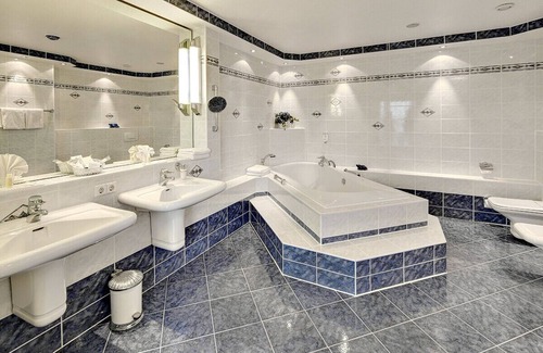 Sued Hotel | La Strada Hotel