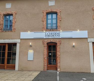 Saint-Sixte Bed & Breakfast | la taverne forezienne