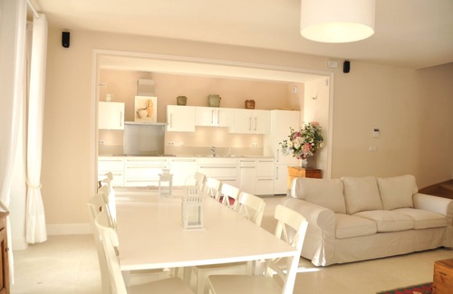 Divajeu House | La Terrasse, charming & elegant holiday home for 10 p., at the Gates of Proven