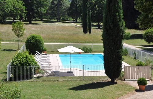Divajeu House | La Terrasse, charming & elegant holiday home for 10 p., at the Gates of Proven