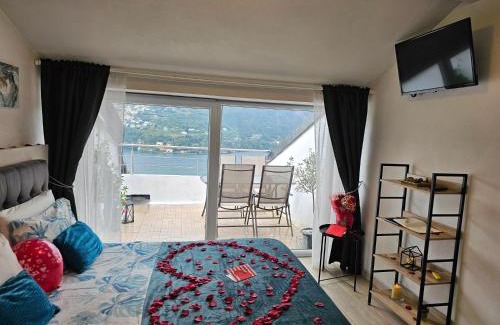 Blevio Apartment | La Terrazza sul Lago di Como con garage