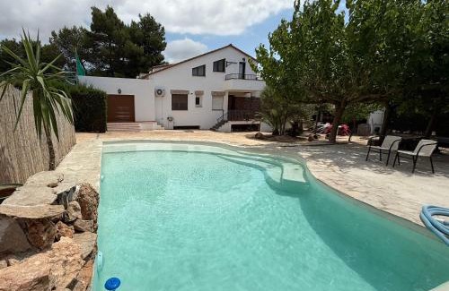 Vimbodi Ski Chalet | La Tofonera, alojamiento rural