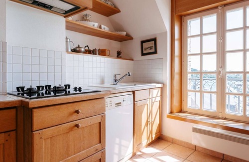 La Trinite-sur-Mer Apartment | La Trinité/Mer, large 4-room apt, 100m², wifi, pets allowed