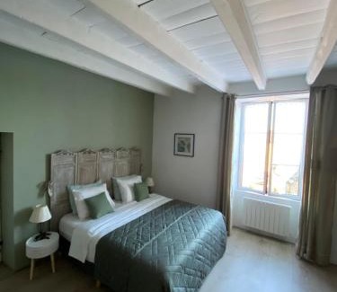 Verteuil-sur-Charente Bed & Breakfast | La Tuilerie