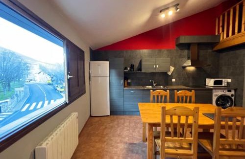 Sant Llorenc de Morunys Apartment | La Vall Apartaments Dúplex