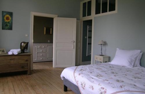 Cerilly House | La Varenne - FR-1-489-399