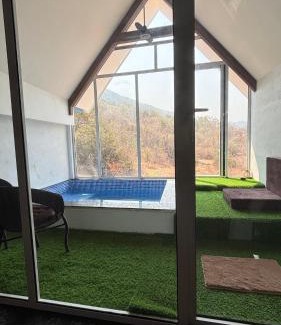 Murud House | La Vida Villa