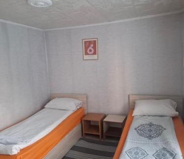 Pleven House | La vie