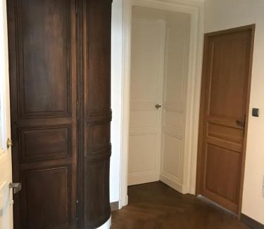 Meslay-du-Maine Apartment | La vie de château