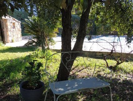 Puget-sur-Argens Bed & Breakfast | La Vie en Couleurs Chambre d'hôtes, gîte