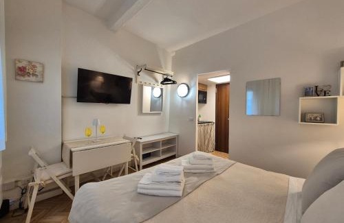 Santa Croce Apartment | La Vigna di Nonno Edo