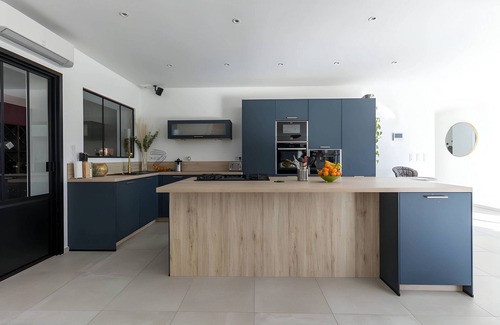 Yvre-l'Eveque Villa | La Villa Chandon - Piscine - 10p - Rêve au Mans